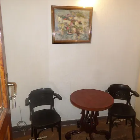 Guest house Titi 3*